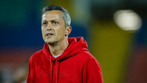 Ето какво направиха Янев и Илиан Илиев след последния съдийски сигнал
