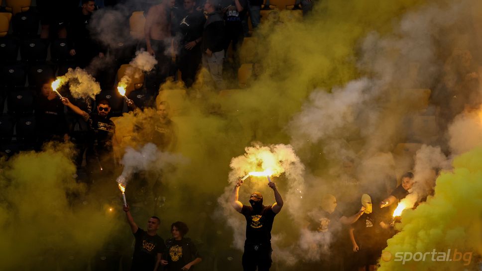 Феновете на Ботев (Пд) изкупиха билетите за дербито на “Лаута”