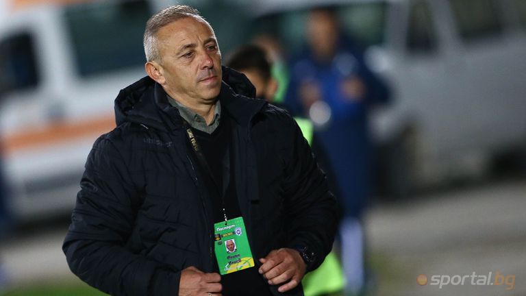  Илиан Илиев прави доста промени за контролата с румънци 