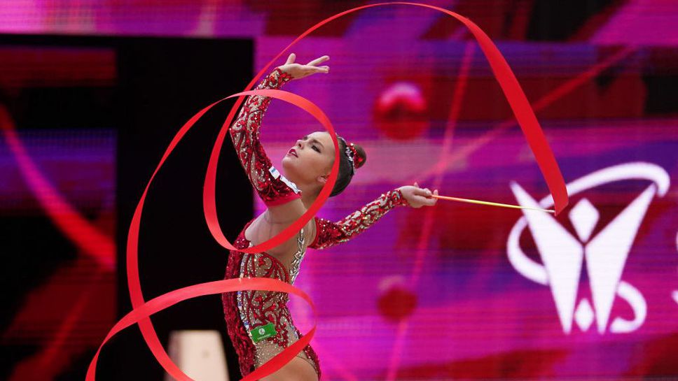 Дина Аверина обяви, че ще мисли за бъдещата си кариера след почивка и лечение на контузиите си