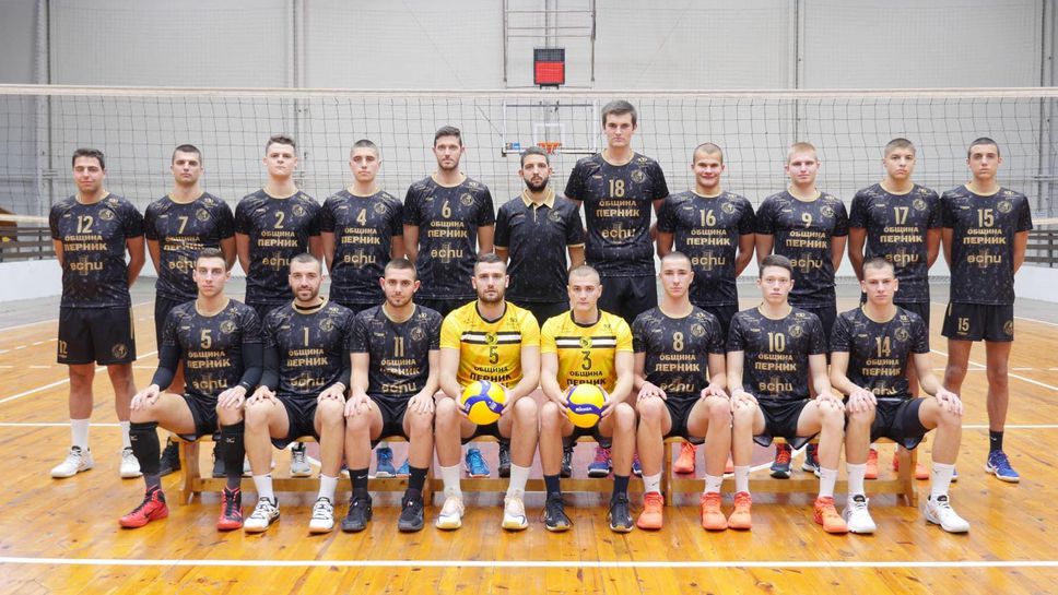 С четири мача беше даден старта във Висшата лига