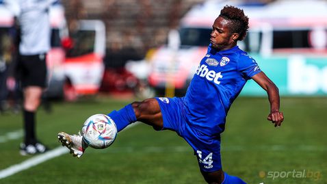  Основен футболист на Спартак (Варна) пропуща дуела с Ботев (Враца) 