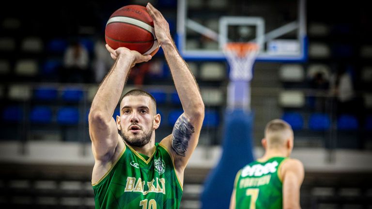 Играчът на баскетболния Балкан Павлин Иванов коментира очаквания си
