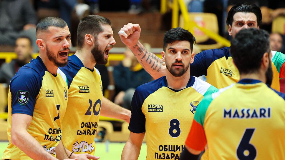 Хебър (Пазарджик) срещу Нефтохимик 2010 (Бургас) в поредно волейболно дерби