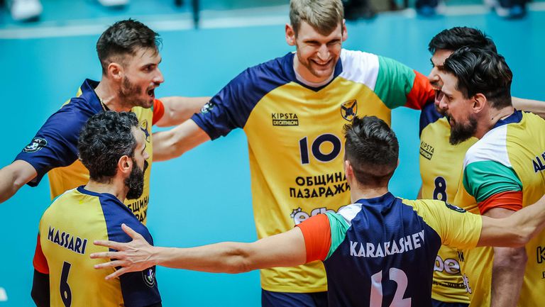 Волейболният шампион Хебър (Пазарджик) постигна лесна 4-а поредна победа в