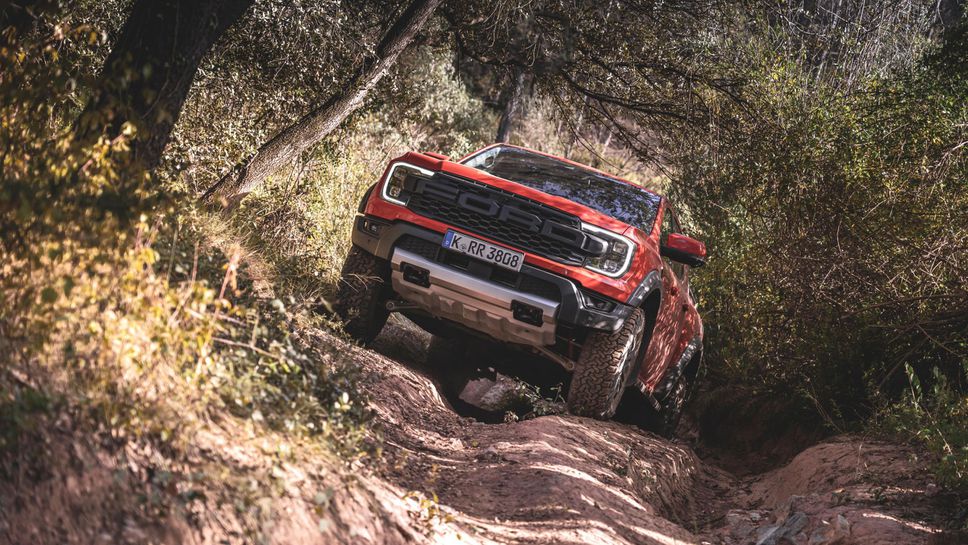 Как Ford Ranger Raptor ще ви направи по-добър спортист