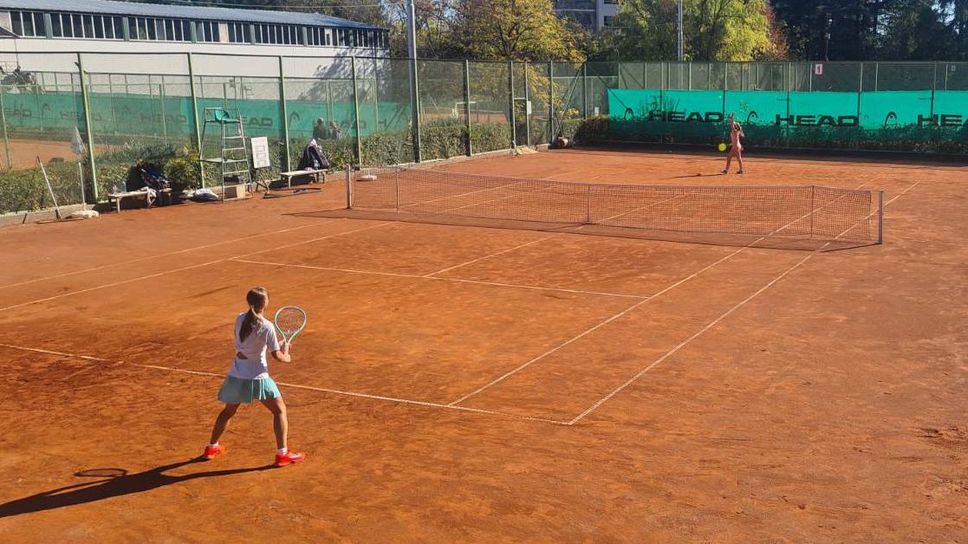 Десет български тенисисти пет юноши и пет девойки се класираха