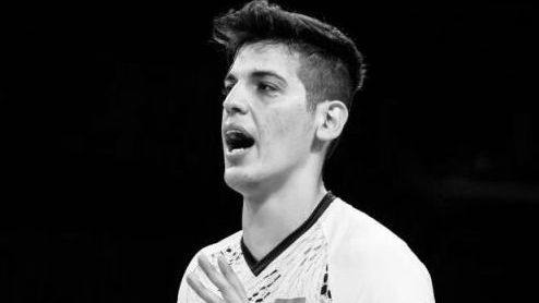 Черен ден за волейбола по света 26 годишният национал на Иран Сабер