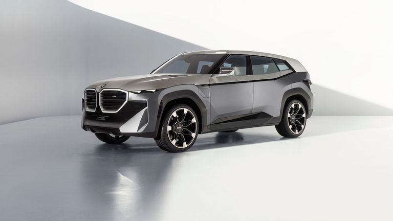 BMW Concept XM – мощност и лукс отвъд конвенционалното