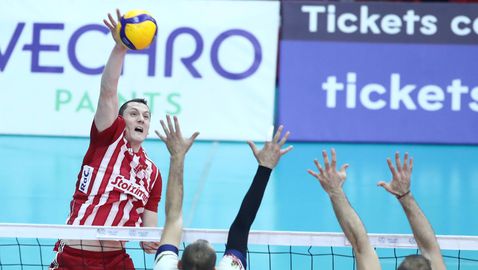  Дея спорт без шансове против Олимпиакос в първия 1/8-финал на 