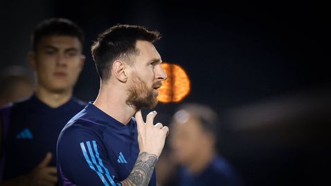  Кройф: Барса и Меси заслужават един финален танц 