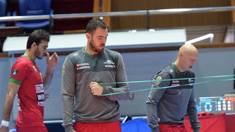 Нефтохимик аут от Купата на CEV след втора загуба от Аркас