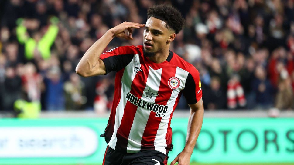 Ван Нистелрой изгледа от трибуните поредната загуба на Лестър, Шаде блести за Брентфорд