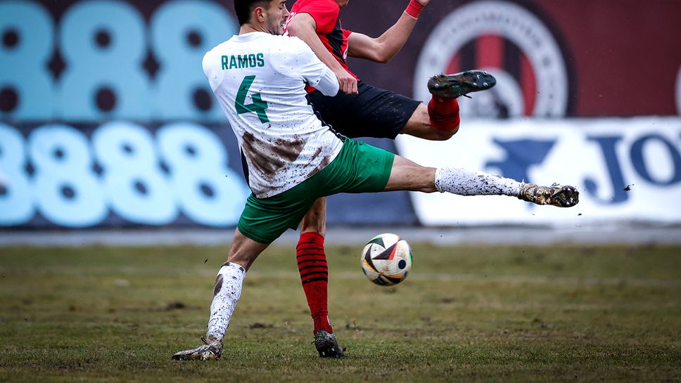 Локомотив (София) 1:0 Берое, Аралица откри от дузпа