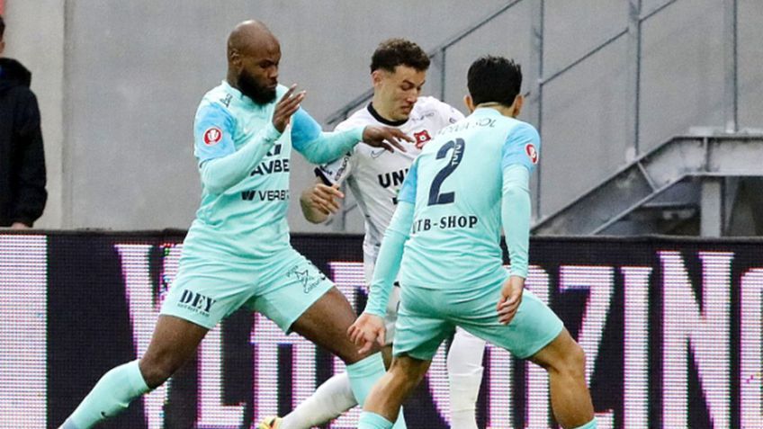 Супер гол на Антони Иванов не бе достатъчен за Херманщат