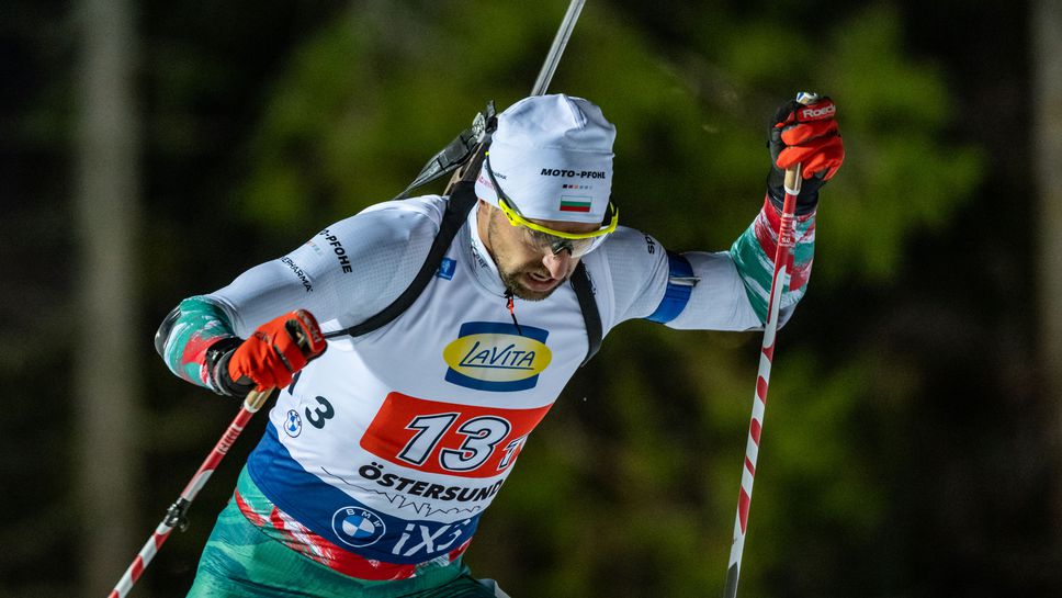 Антон Синапов и Мария Здравкова завършиха 17-и в единичната смесена щафета от Световната купа