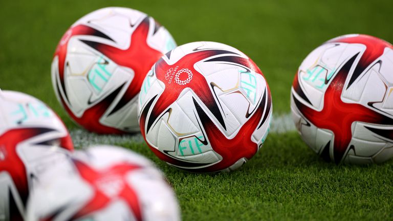 Футболистите в първенството на Чехия няма да бъдат наказвани ако