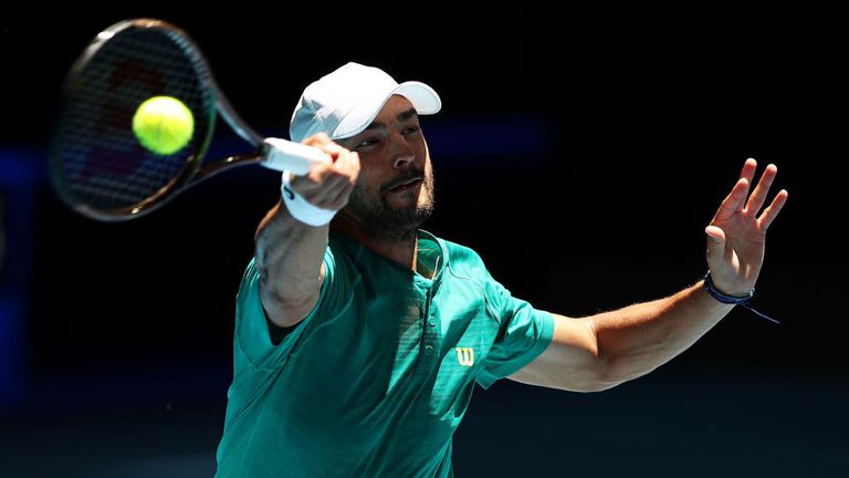 Националът на България за Купа Дейвис Димитър Кузманов отпадна във