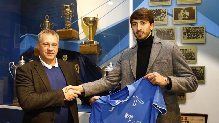 ПФК Левски подписа договор със защитника Кристиан Димитров Контрактът е