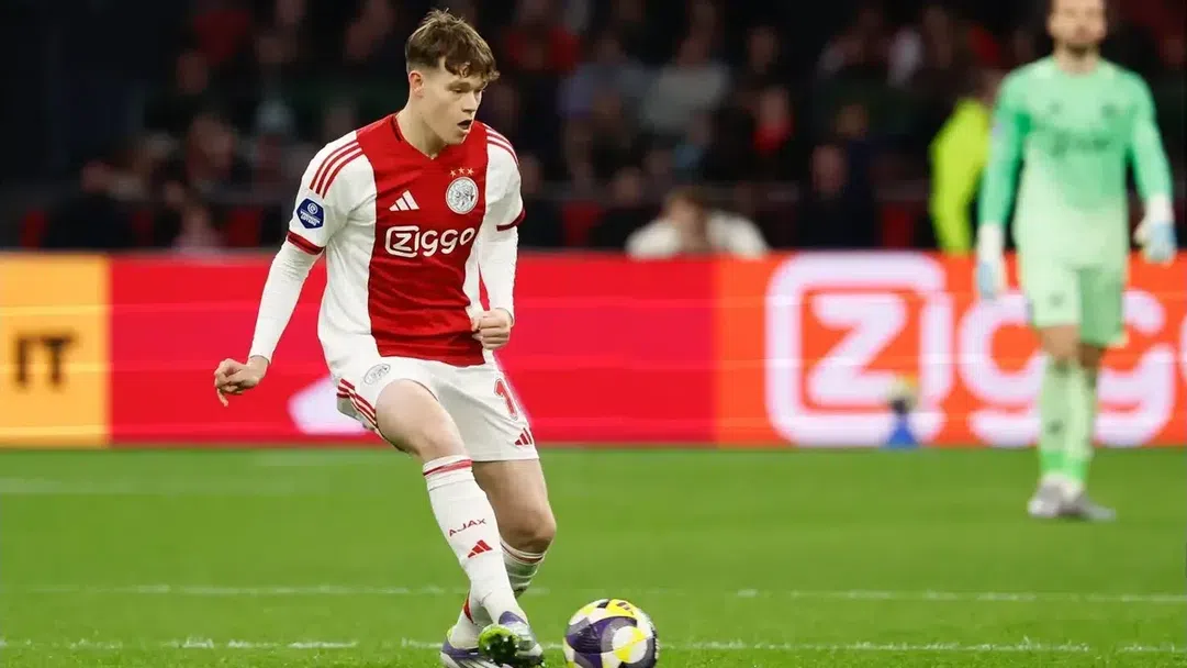 Аякс връща ненужен на Ливърпул