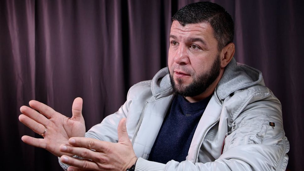 Искам да даря ръкавици разписани за мен лично от Хамзат