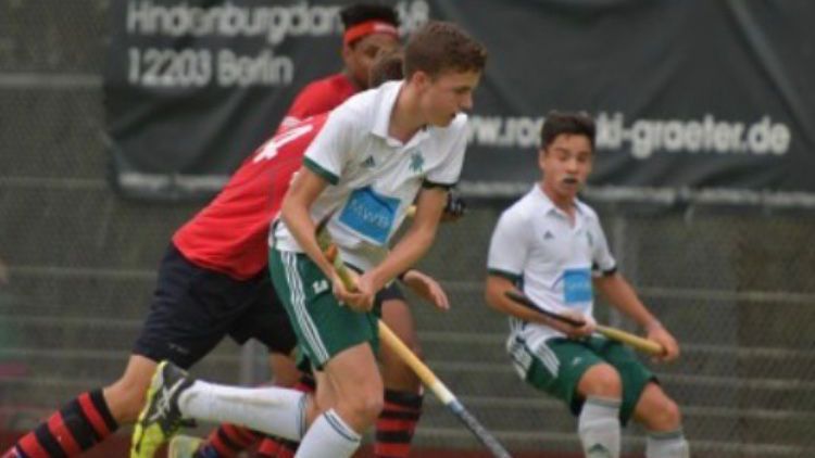 Свети Климент (Вн) привлече двама германски хокеисти