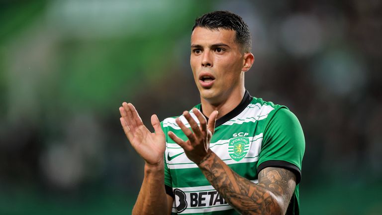Защитникът на Спортинг Лисабон Педро Поро все пак ще премине в