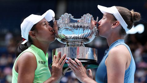 Мертенс и Шуай спечелиха титлата на двойки в Мелбърн