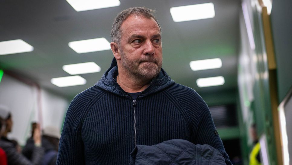 Съставите на Елче и Барселона