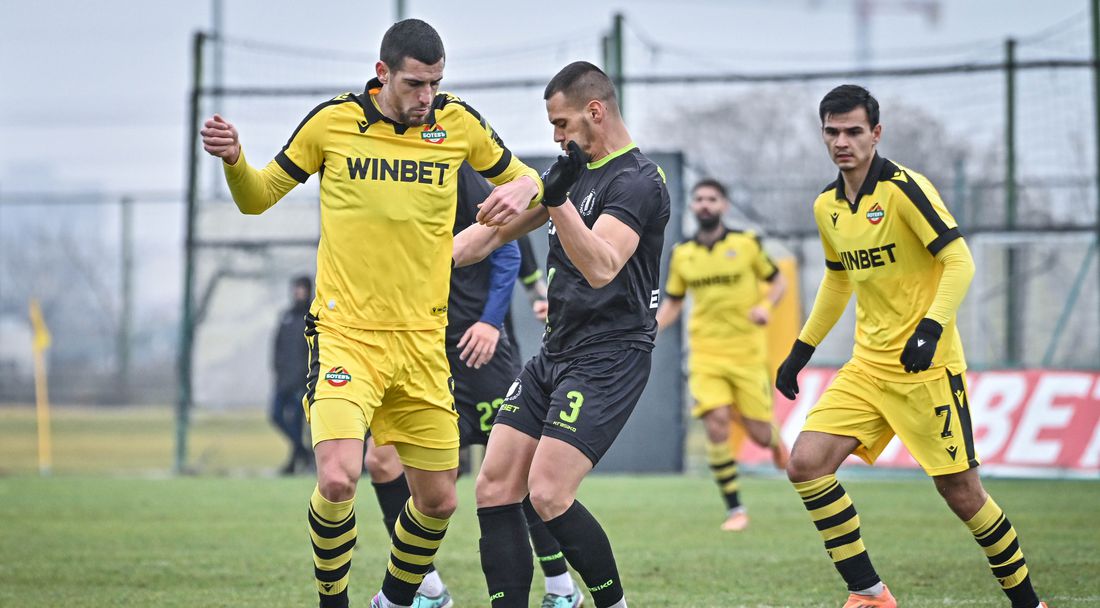 Ботев (Пловдив) разгроми Севлиево и загря добре за efbet Лига