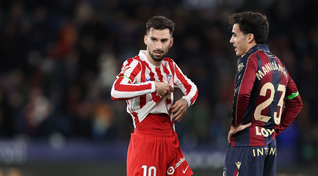 Атлетико Мадрид пак засече и остава далеч от Реал и Барса