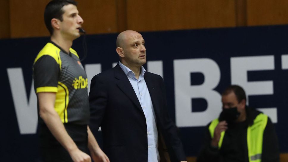 Левски Лукойл призова феновете за подкрепа в мачовете срещу Рилски спортист в София