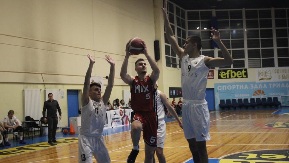 Микс излъга Славия в трилър