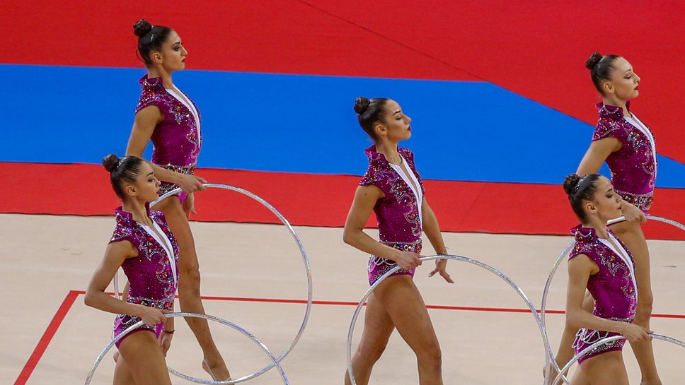 Ансамбълът е трети в многобоя след съчетанията с пет обръча