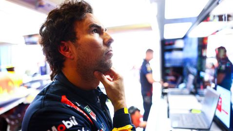  Де ла Роса чака Перес да остане в Ред Бул 