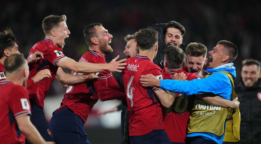 Драма с голове в продълженията и дузпи класираха Чехия за Световното