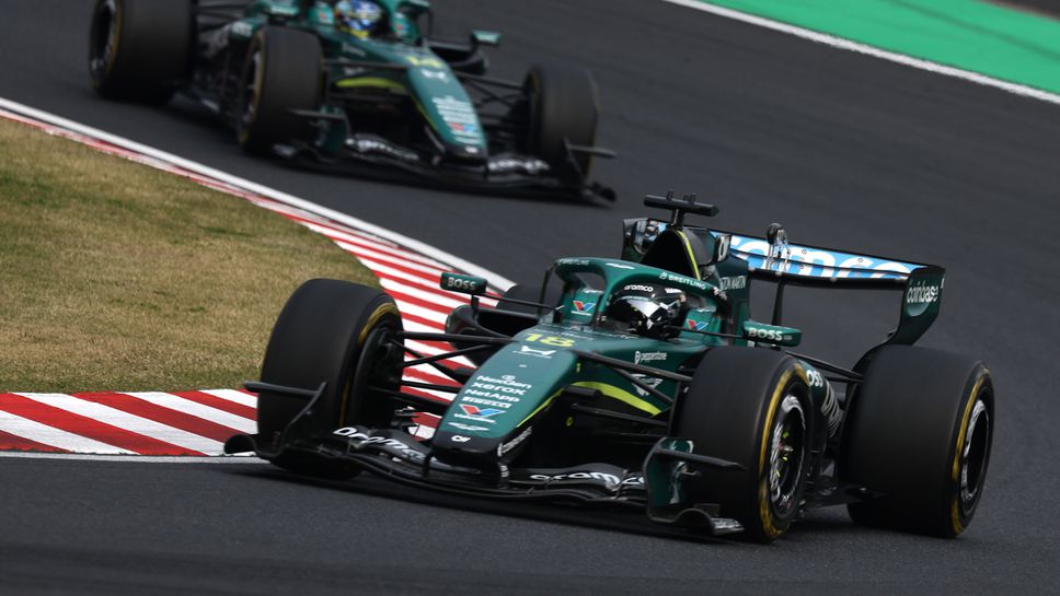 Алонсо и Строл се "забавляват" в шампионата на Астън Мартин