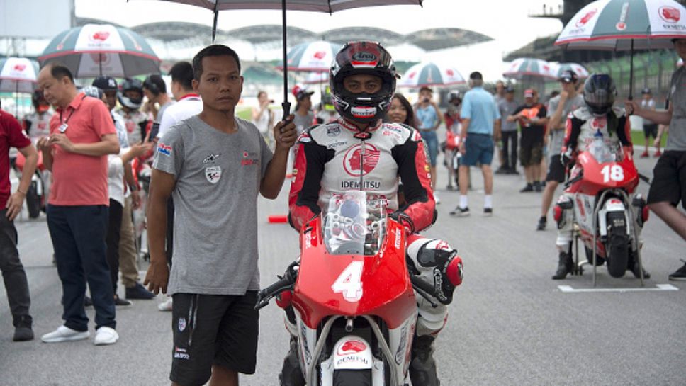 Индонезийски пилот от азиатската купа на MotoGp загина на "Сепанг"