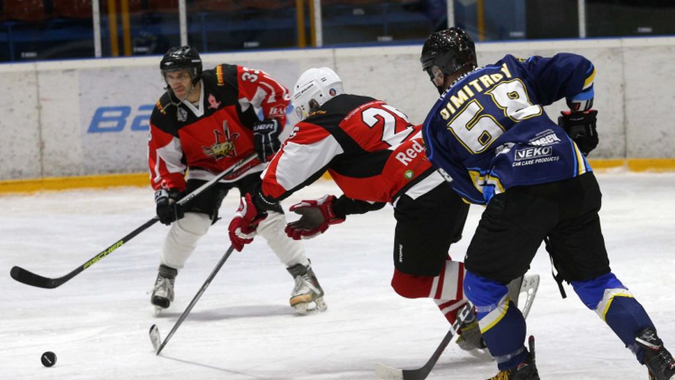 НСА разгроми Червена звезда в среща от държавното първенство по хокей на лед