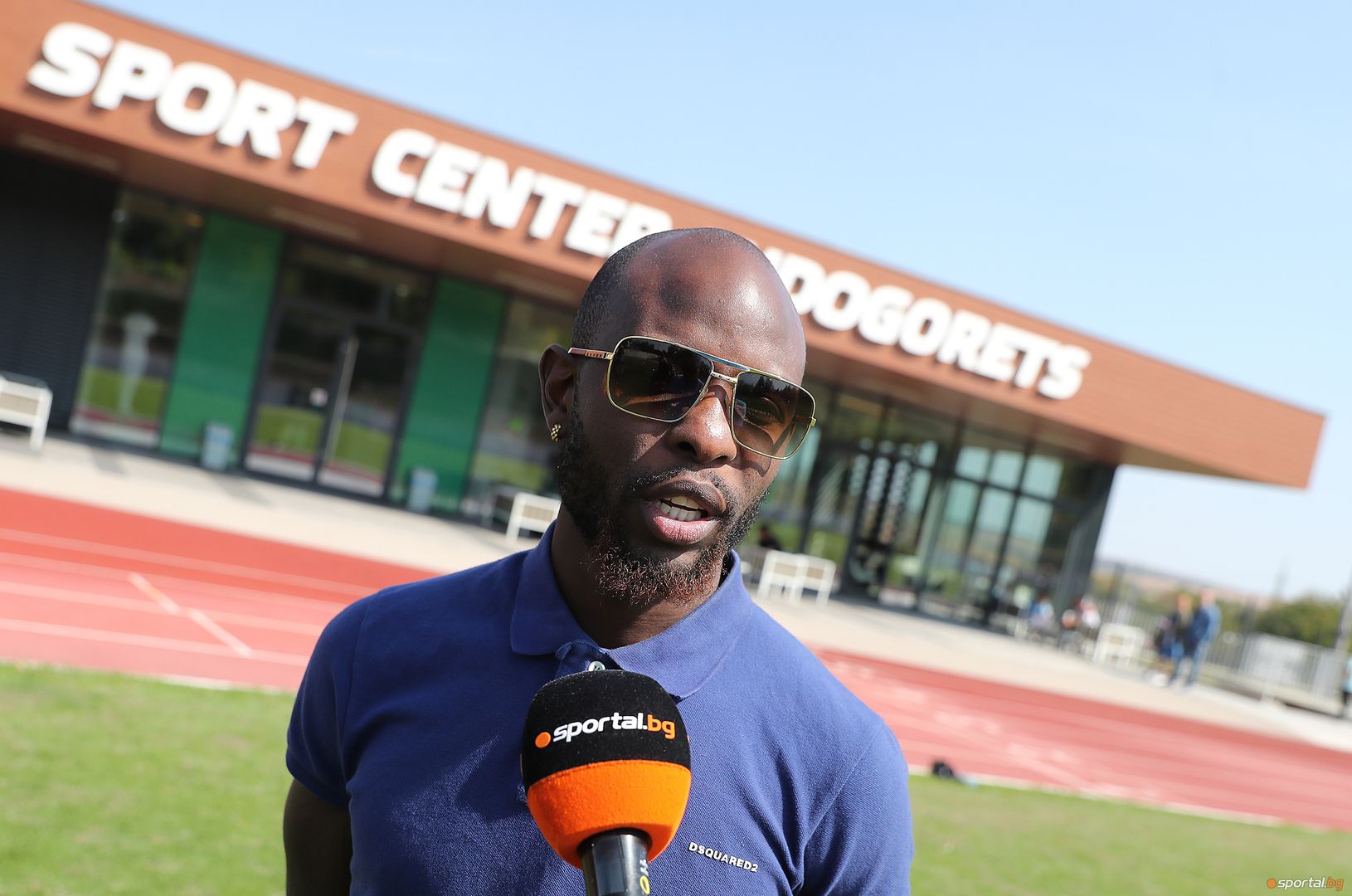 Лицата на efbet Лига с футболистите на Лудогорец - Светослав Дяков, Станислав Манолев и Джоди Лукоки