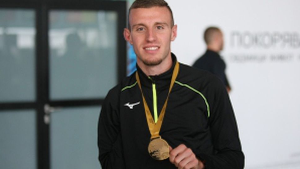 Християн Стоянов се прибра със злато от Дубай