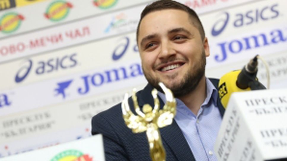 Волейболният Хебър е отбор №1 на месеца