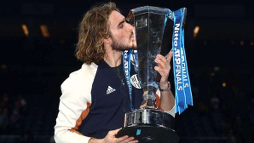 Епична битка, обрат и триумф на Циципас в Лондон