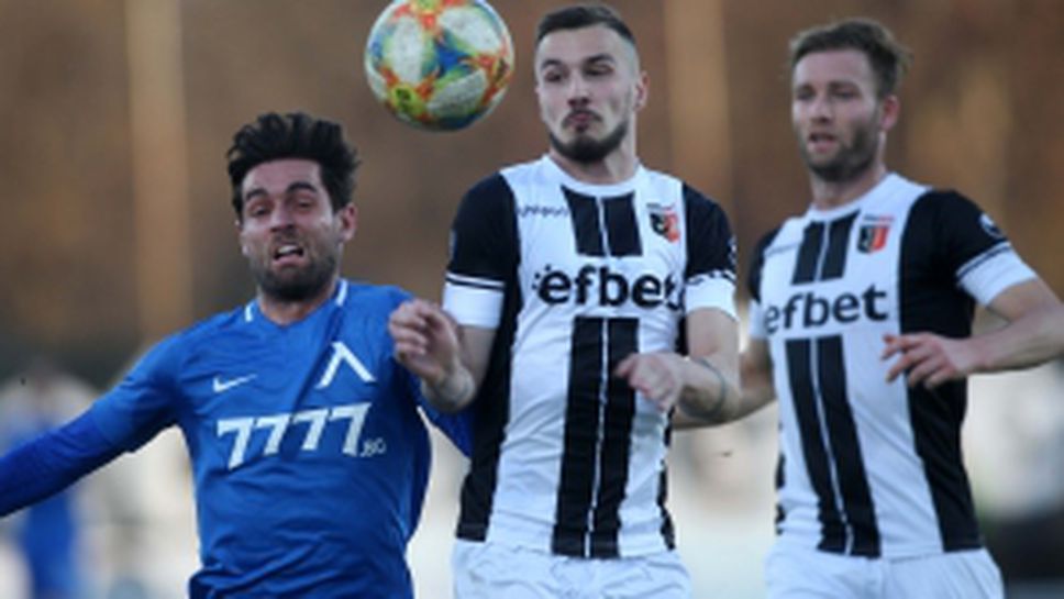 Локомотив (Пловдив) - Левски