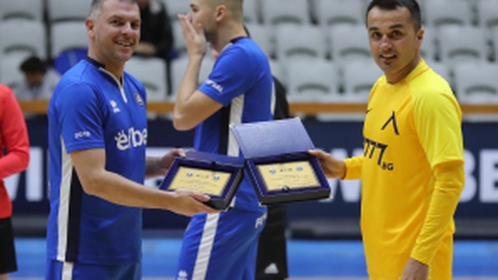 Традиционен мач Левски с отбора по футзал на "сините"