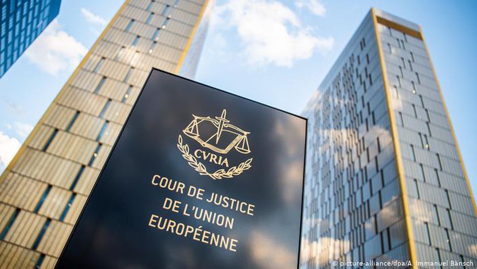 Войната между УЕФА и Суперлигата се прехвърли в Европейския съд