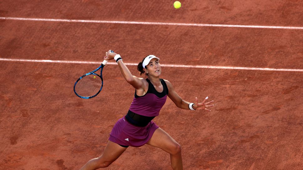 Мугуруса отпадна на старта, Бенчич продължава във втория кръг