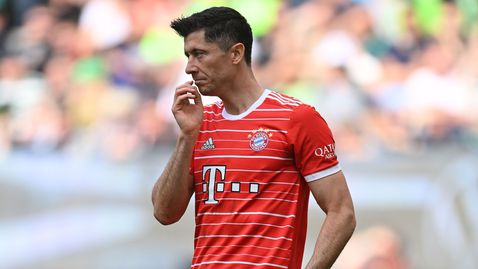  Барселона би трябвало да продава и да понижи заплатите, в случай че желае нови играчи 