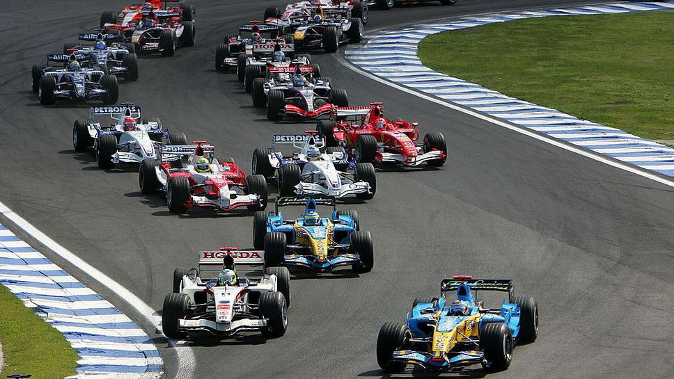 Може ли Формула 1 да си върне V10 моторите?