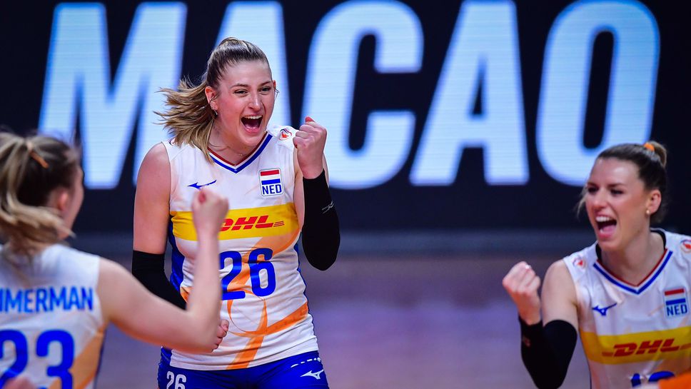 Нидерландия победи Доминиканската република в Макао